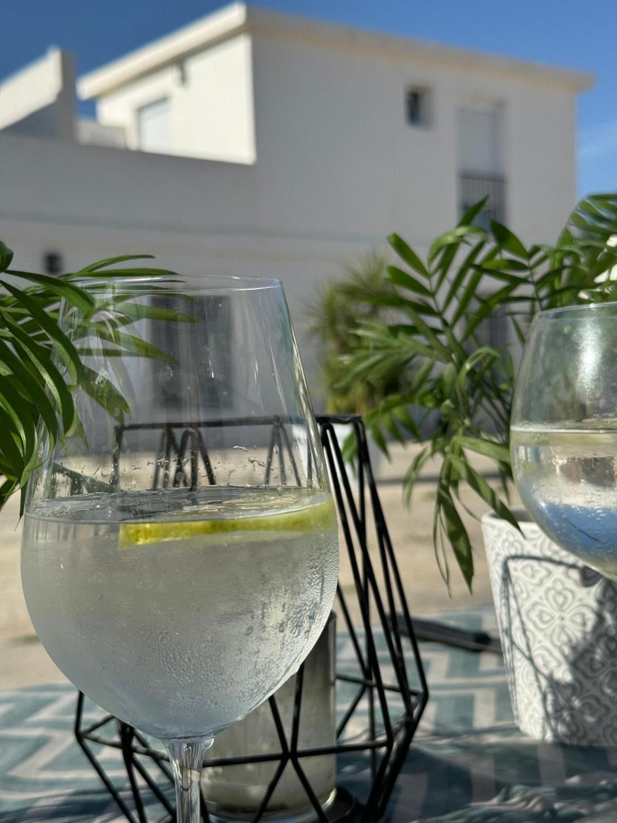 Apartamentos Munoz Fornell 2 Chiclana de la Frontera Eksteriør billede